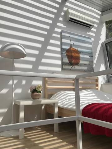 Фотографии Апартаменты Lakeview Apartment with Terrace г. Нида (Литва) №2 Фото Апартаменты Lakeview Apartment with Terrace г. Нида 2