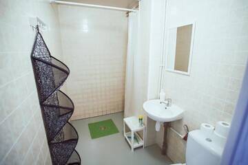 Фото номера Четырехместный номер с видом на море Гостевой дом Hostel El Nido г. Нида 5