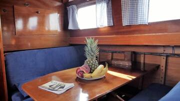 Фотографии Ботели "OM" Yacht г. Нида (Литва) №2 Фото Ботели "OM" Yacht г. Нида 2