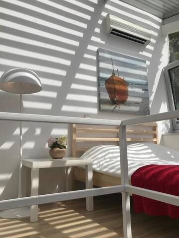 Фото номера Апартаменты с видом на озеро Апартаменты Lakeview Apartment with Terrace г. Нида 17